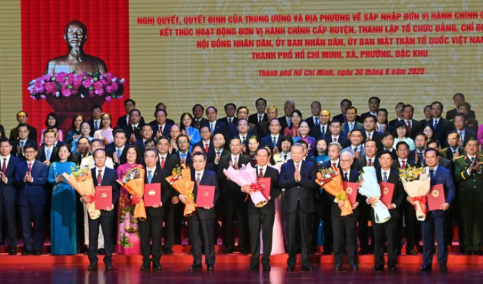 Bộ máy lãnh đạo TPHCM mới, TPHCM sau sáp nhập, UBND TPHCM mới Bộ máy lãnh đạo TPHCM mới, TPHCM sau sáp nhập, UBND TPHCM mới